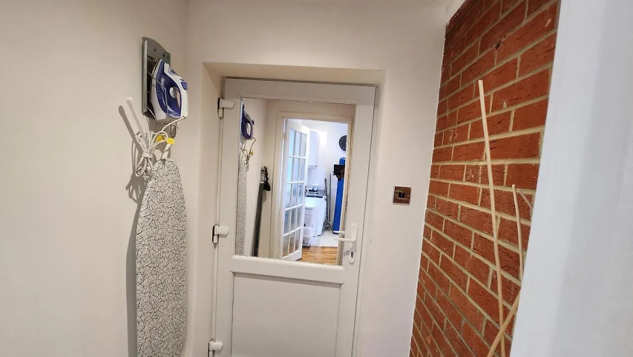 Residential Quarters, The Bungalow - Shooters Hill Villa London United Kingdom