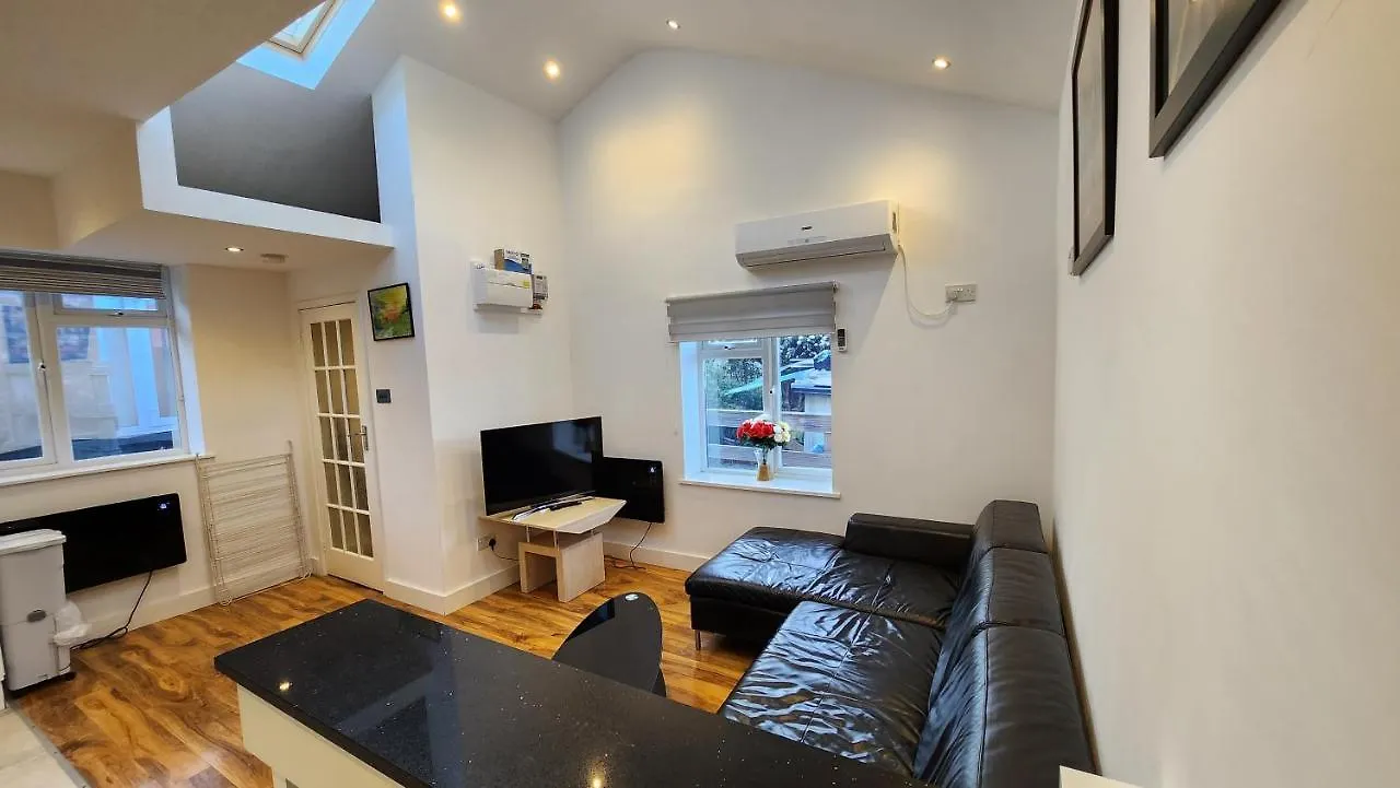 Holiday home Residential Quarters, The Bungalow - Shooters Hill Villa London United Kingdom